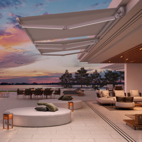 Tenda da sole a proiezione - VENEZIA GOLD - KE Outdoor Design - manuale / contract / per terrazza