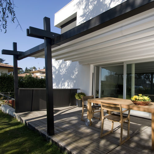 Pergola addossata - STIL - Pratic S.p.A - in alluminio / con copertura in tela / con copertura scorrevole