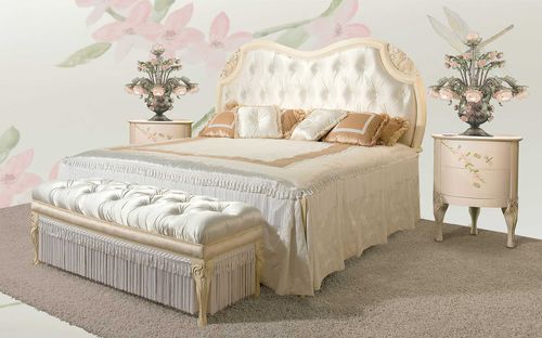 Letto matrimoniale - FRATELLI RADICE SRL - in stile Luigi XV / con testiera imbottita / in legno laccato