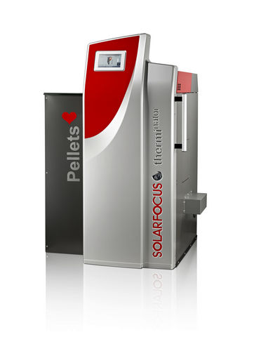 Caldaia a legna - THERMINATOR II TOUCH  - SOLARFOCUS - ceppi / a pellet / residenziale