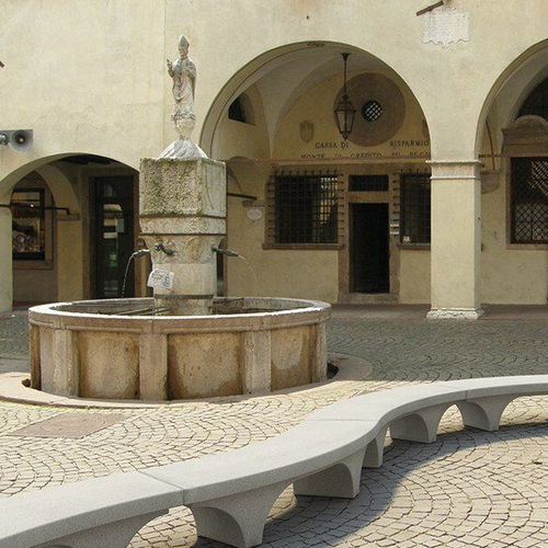 Panca per spazi pubblici contemporanea - ROMANA C - BELLITALIA - in pietra ricostituita / senza schienale / senza braccioli