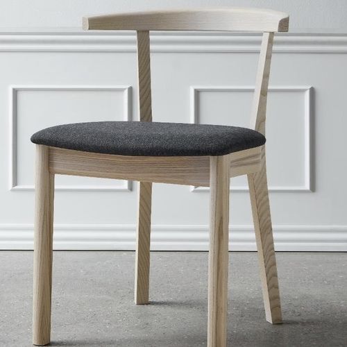 Sedia da pranzo contemporanea - #52 - Skovby - da interno / in tessuto / in pelle