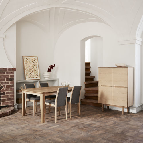 Tavolo da pranzo contemporaneo - #107 - Skovby - in rovere / in noce / con supporto in quercia