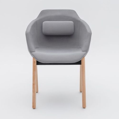 Sedia visitatore contemporanea - ULTRA F - MDD - da interno / in tessuto / con supporto in legno