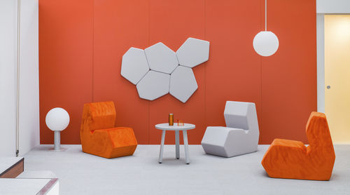Pouf design originale - SHAPE - MDD - in velluto / modulare / per edifici pubblici