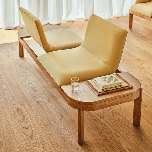 Divanetto imbottito contemporaneo - RAMP  - MDD - in tessuto / con supporto in legno / in legno