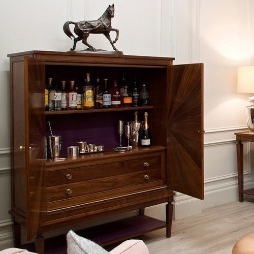 Mobile bar classico - FLARE - Clive Christian - in noce / impiallacciato in legno / con sportello battente