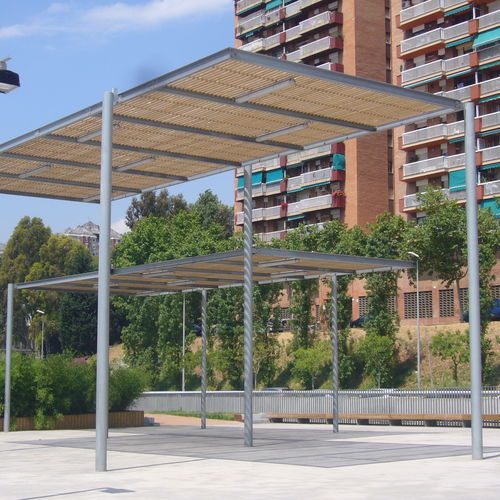 Pergola montata in superficie - PERGOLA HABANA - URBADIS Microarquitectura - in acciaio / in acciaio galvanizzato / con copertura in legno