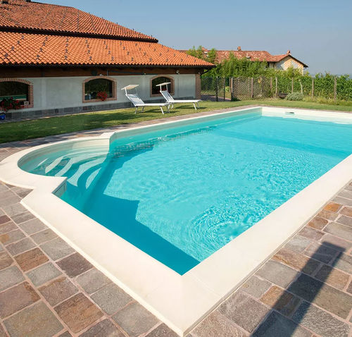 Piscina su misura - Firenze - Piscine Acquaform - bordo integrato / da esterno / interrata