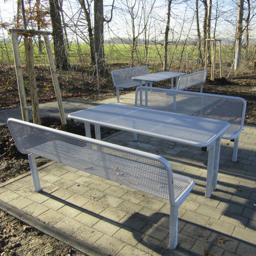 Tavolo da picnic design minimalista - RoBust2030 - NORCOR MOB.URBAIN - in acciaio con rivestimento a polvere / con supporto in acciaio galvanizzato / rettangolare