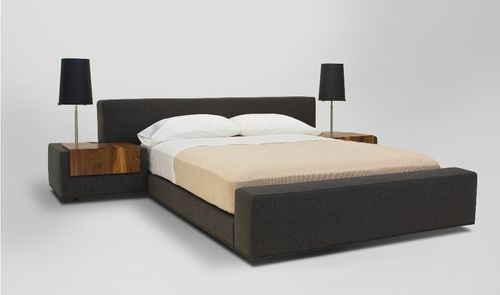 Letto matrimoniale - ZURICH - VIOSKI - contemporaneo / imbottito / in rovere