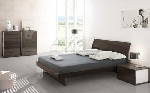 Letto matrimoniale - ARIS PLUS : 23C - A. Brito - contemporaneo / in legno laccato