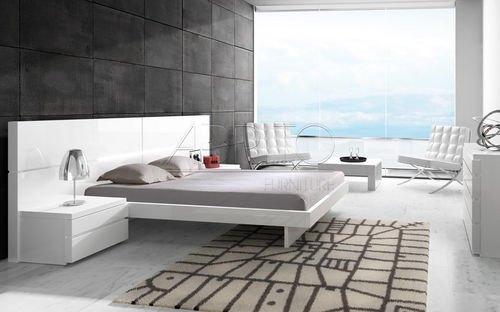 Letto matrimoniale - ARIS PLUS : 18C - A. Brito - contemporaneo / con comodini / in legno laccato