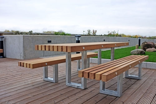 Panca per spazi pubblici contemporanea - TORD - Factory Street Furniture - in legno / in acciaio galvanizzato / FSC