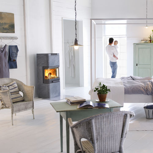 Stufa a legna - 26T LOW - Contura - 6 kW / contemporanea / in steatite