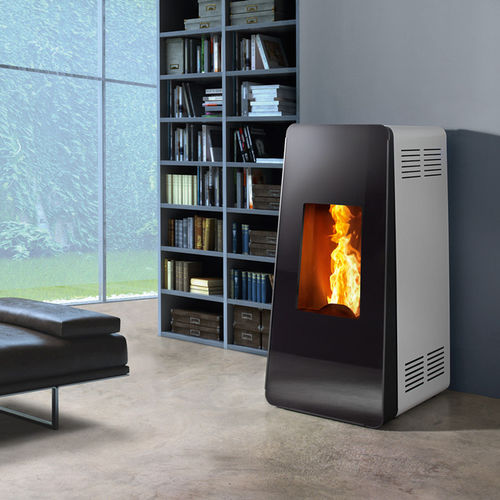 Stufa a legna - LIFE XW - Caminetti Montegrappa - a pellet / 0 - 5 kW / 12 kW