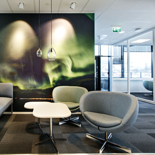 Sedia visitatore contemporanea - PLANET - FORAFORM AS - da interno / in tessuto / in pelle