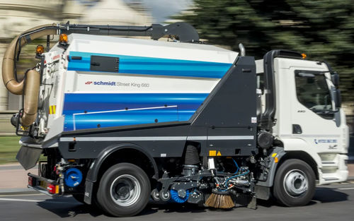 Spazzatrice montata su camion - STREET KING 660 - Aebi Schmidt - aspirante / per strade / per rifiuti