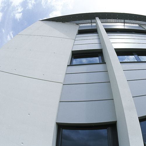 Calcestruzzo strutturale - AGILIA® BLANC - Lafarge concrete - a tenuta stagna / autocompattante / per facciata
