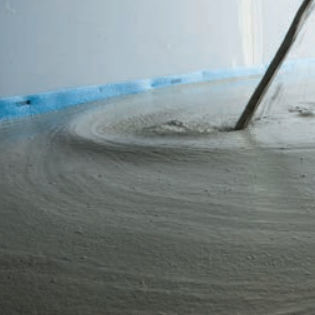 Massetto in cemento - NIVEL - Lafarge concrete - ad alta resistenza