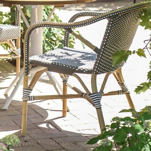 Sedia classica - Madeleine - Sika-Design - da esterno / da interno / in noce