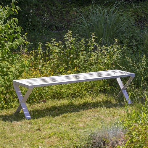 Panca da giardino contemporanea - TRECCIA - Concept Urbain - in acciaio galvanizzato / in acciaio verniciato / senza schienale