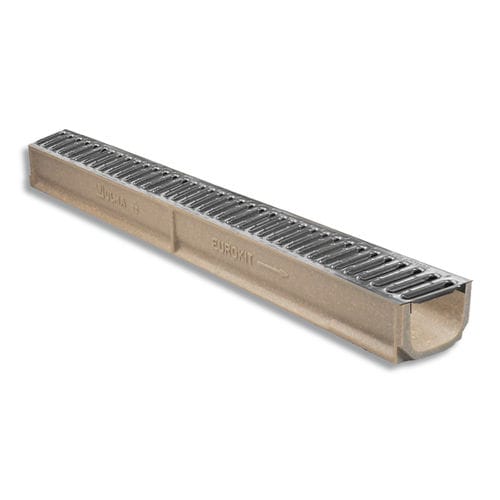 Canaletta a fessura - EUROKIT - ULMA - ARCHITECTURAL SOLUTIONS - con griglie / in calcestruzzo a polimeri / griglia in acciaio galvanizzato
