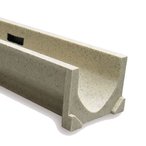 Canaletta con griglie - EUROSELFV+ - ULMA - ARCHITECTURAL SOLUTIONS - a fessura / in calcestruzzo a polimeri / griglia in acciaio galvanizzato