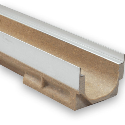 Canaletta con griglie - SELFK - ULMA - ARCHITECTURAL SOLUTIONS - a fessura / in calcestruzzo a polimeri / griglia in acciaio galvanizzato