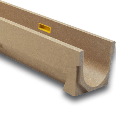 Canaletta con griglie - U100 - ULMA - ARCHITECTURAL SOLUTIONS - con pendenza / in calcestruzzo a polimeri / griglia in acciaio galvanizzato
