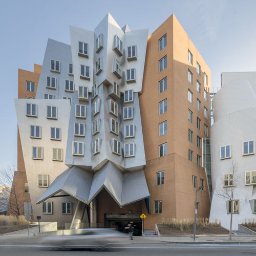 Rivestimento di facciata in pannelli - MIT STATA CENTER - A. Zahner - in alluminio / in acciaio inossidabile / in titanio