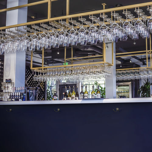 Piano di lavoro in Solid Surface - ULTRAMARINE SU067 - Staron Solid Surfaces - contract / blu / con bordi quadrati