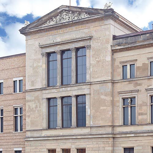 Finestra in legno -  NEUES MUSEUM, BERLIN - Schindler - a battente / di sicurezza