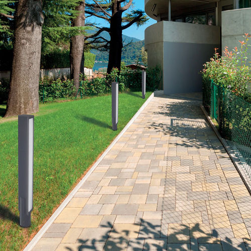 Lampioncino da giardino - KOMPASS - Arcluce S.p.A. - contemporaneo / in ghisa di alluminio / in alluminio estruso
