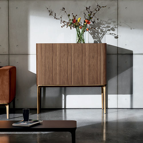 Credenza con piedi alti - MADIAS SLIM 2 - Sovet Italia - contemporanea / in rovere / in noce