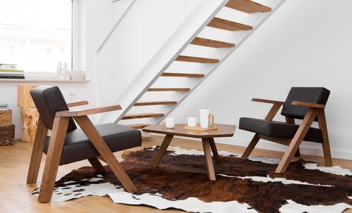 Poltrona contemporanea - CLAPP - NOTI - in tessuto / in legno / contract