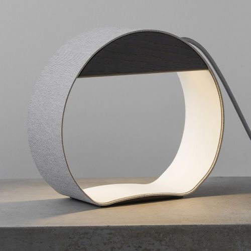 Lampada da tavolo - SMALL CIRCLE EAU DE LUMIÈRE - Designheure - in alluminio / in tessuto / in marmo