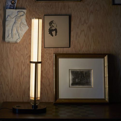 Lampada da terra - FRECHIN - DCW éditions - in alluminio anodizzato / contemporanea / con cavo