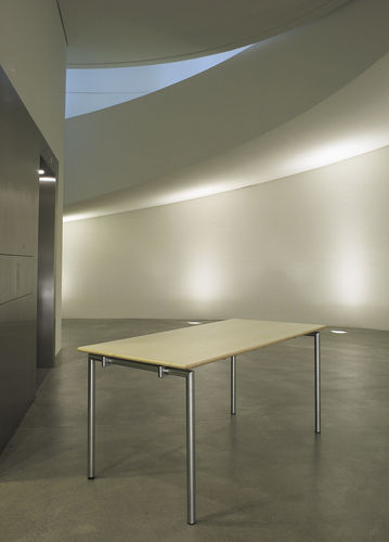 Tavolo contemporaneo - FLEX - Randers+Randers - in acero / rettangolare / pieghevole