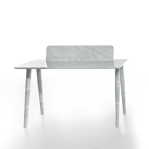 Scrivania contemporanea - TOIO - Marsotto - in marmo / con 4 gambe / contract