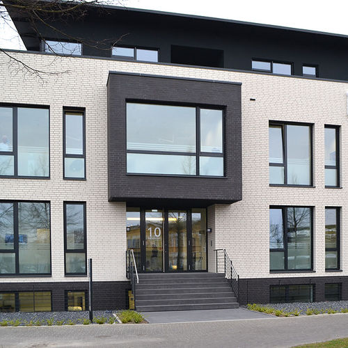 Mattone per facciata - OSLO - Röben - pieno / isolante / a rilievo