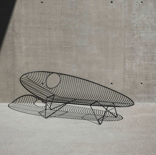 Chaise longue contemporanea - WIRE - Ghekiere Industries - in tessuto / in acciaio con rivestimento a polvere / in acciaio inossidabile