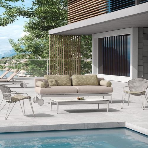 Divano contemporaneo - MARGUERITE - Ghekiere Industries - da giardino / per terrazza / in tessuto