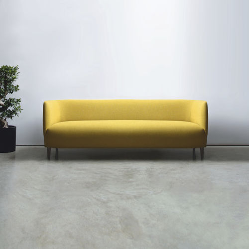 Divano contemporaneo - BRONTE - Dare Studio - in tessuto / in pelle / in rovere