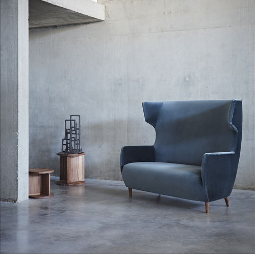 Divano contemporaneo - HARDY - Dare Studio - da sala / in tessuto / in pelle
