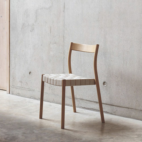 Sedia contemporanea - ALMA - Dare Studio - da interno / in legno massiccio / impilabile