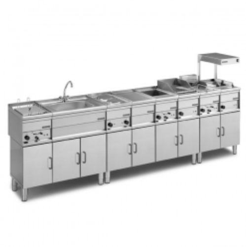 Cucina professionale in raso - 50-55 LINES - Maquinaria Industrial Hostelara S.L.U. - in acciaio inossidabile / modulare / compatta