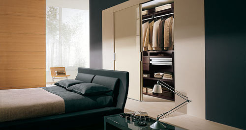 Armadio contemporaneo - SPAZIO CAB  - Homes - in legno / a porte scorrevoli