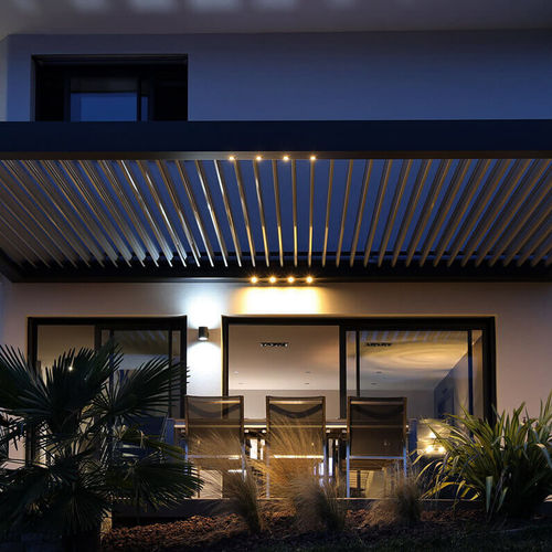Pergola autoportante - BIO 230 - BIOSSUN - addossata / in legno / a lamelle orientabili
