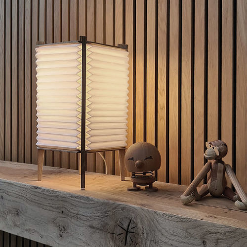 Lampada da tavolo - BEE HIVE - LE KLINT - in rovere / di carta / contemporanea